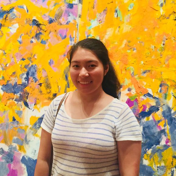 Meet your Posher, Jennifer - Picture 1 of 1